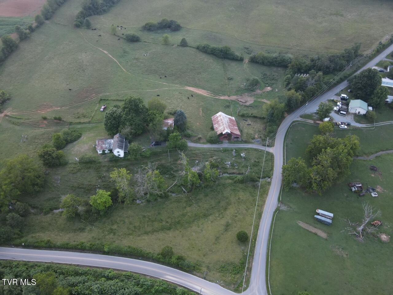 1578 Hunting Hill Road, Bluff City, Tennessee image 30