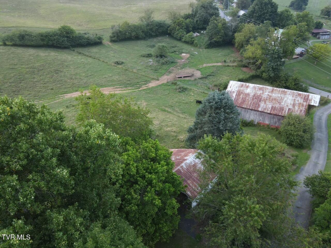 1578 Hunting Hill Road, Bluff City, Tennessee image 24