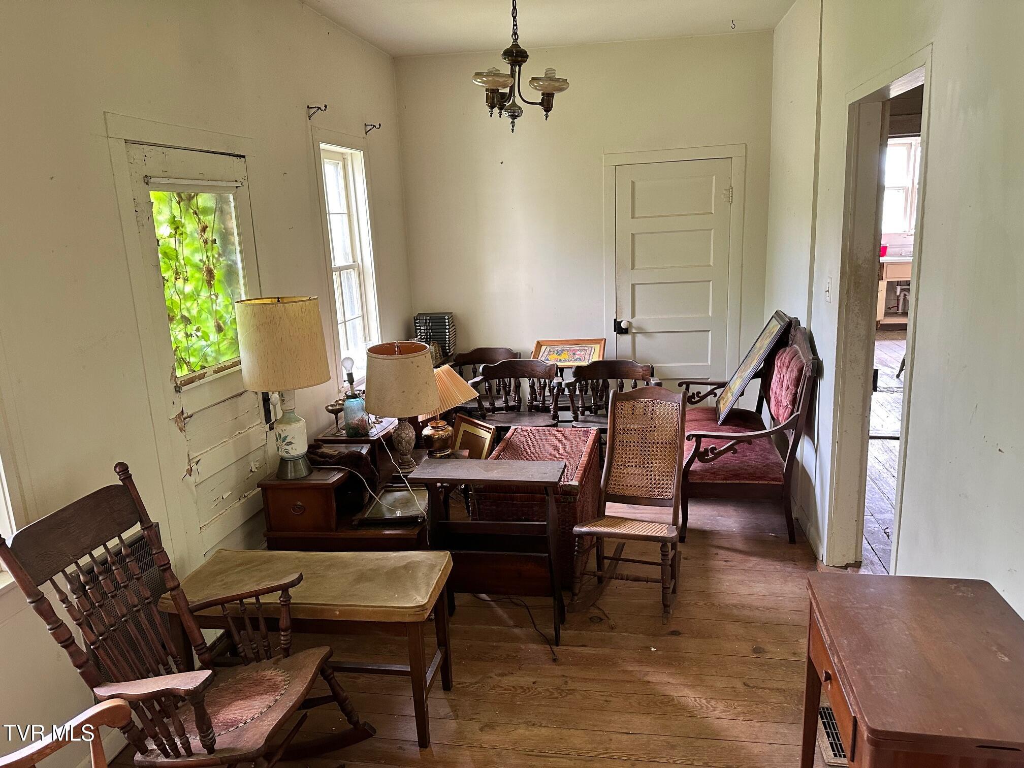 1578 Hunting Hill Road, Bluff City, Tennessee image 13