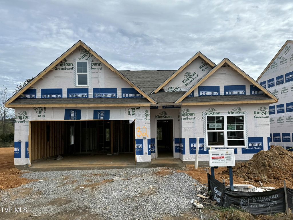 Photo of 667 Saint Andrews Drive Dr, Kingsport, TN 37664 (MLS # 9985075)