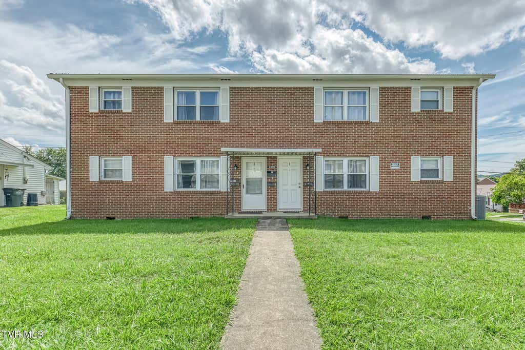 Photo of 1300 Holyoke Street, Kingsport, TN 37664 (MLS # 9999844)