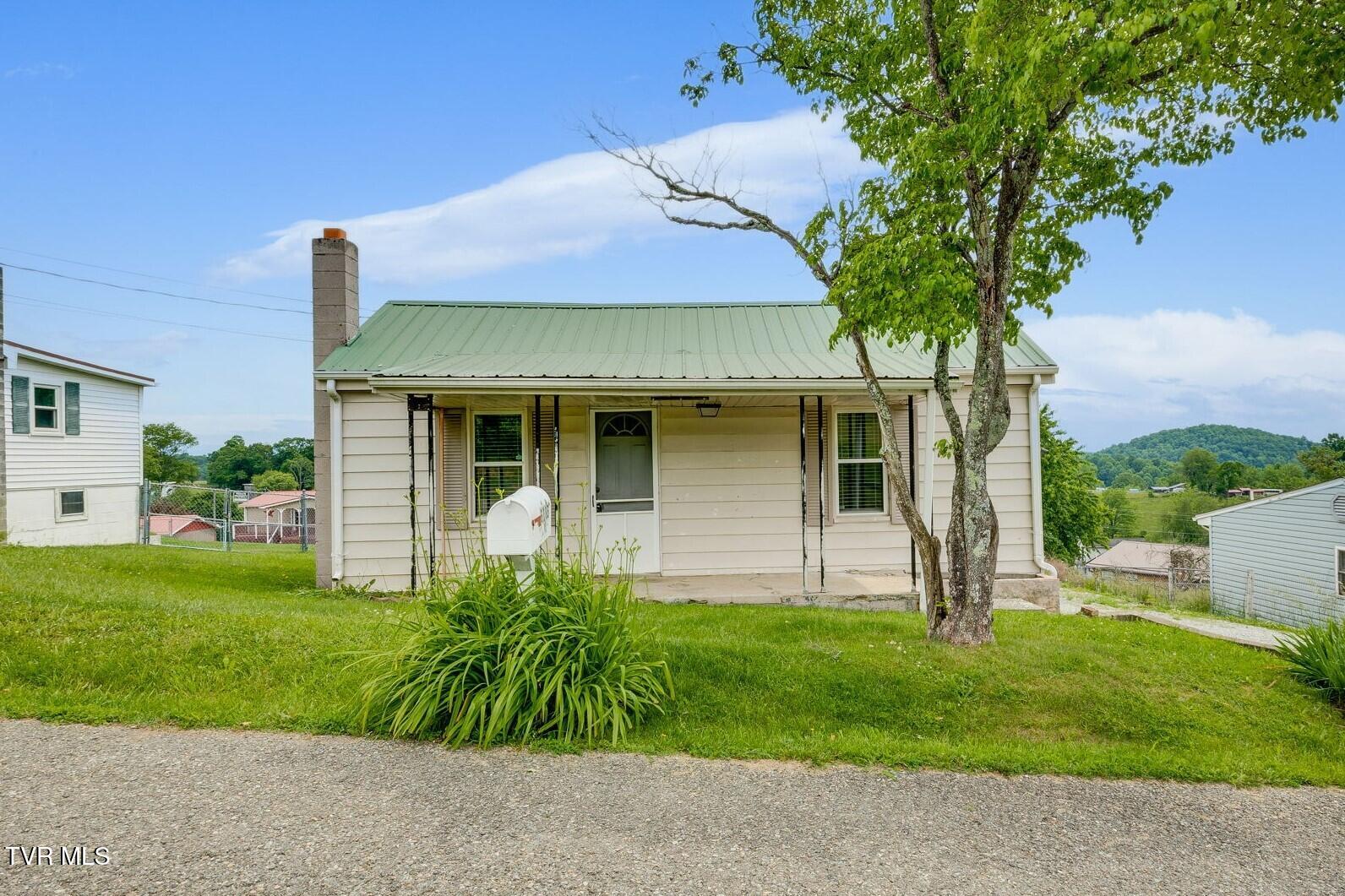 6186 Penn Road, Bristol, Virginia image 1