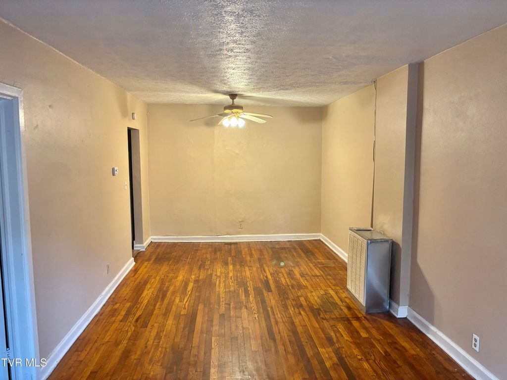 Photo of 1725 Jefferson Avenue #3, Kingsport, TN 37664 (MLS # 9988249)