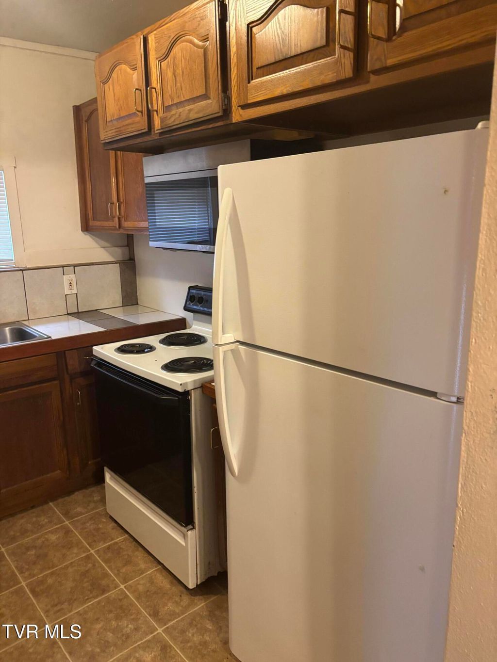 Photo of 1725 Jefferson Avenue #3, Kingsport, TN 37664 (MLS # 9988249)