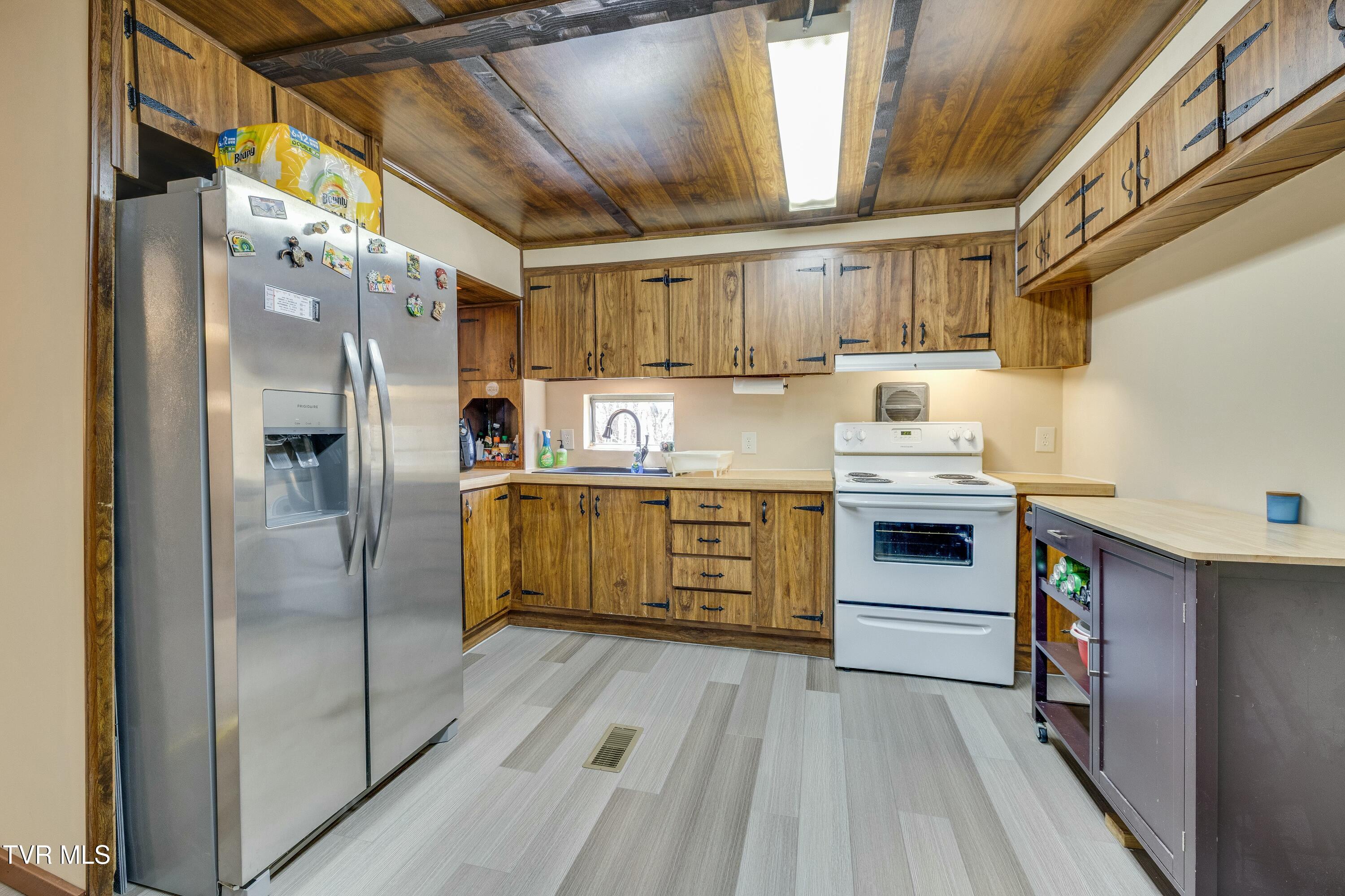 349 Mckeehan Ridge Road, Elizabethton, Tennessee image 12