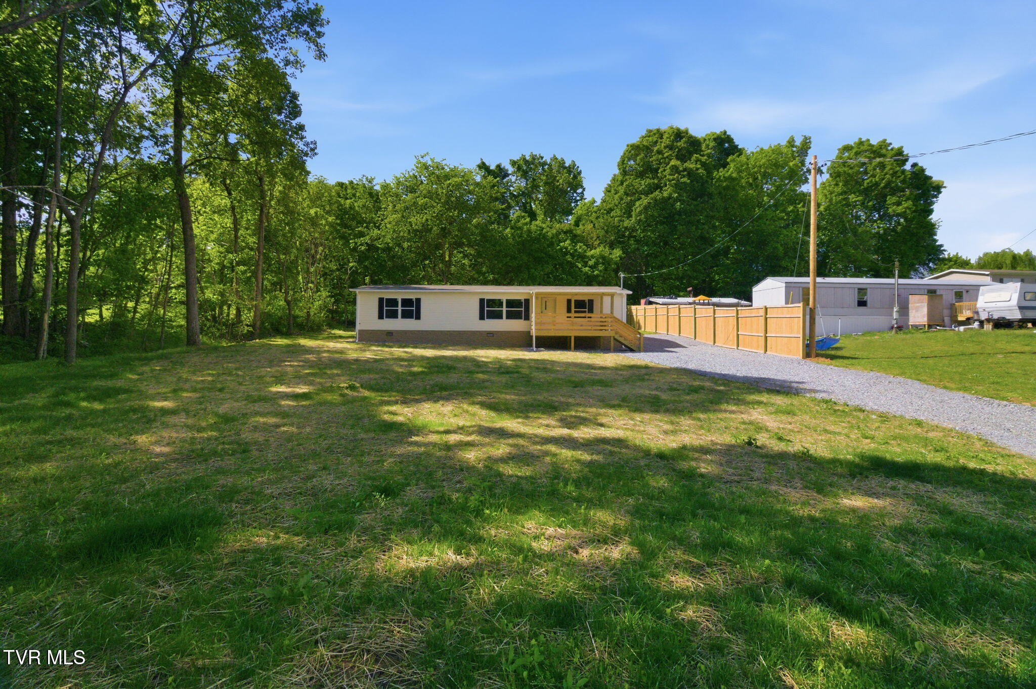 1030 Fishpond Road