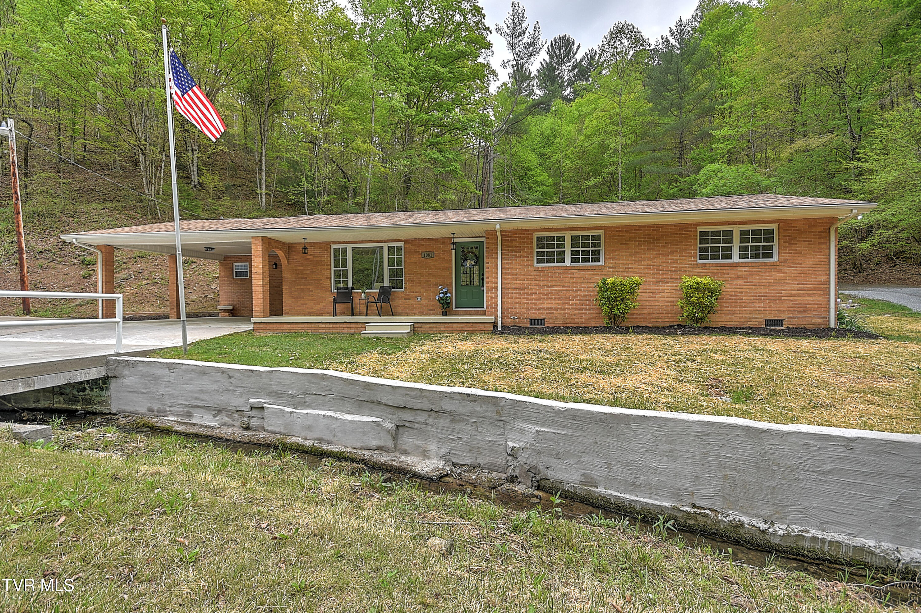 1081 Big Hollow Road, Blountville, Tennessee image 2