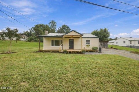 Photo of 998 Bristol Caverns Highway, Bristol, TN 37620 (MLS # 10001371)
