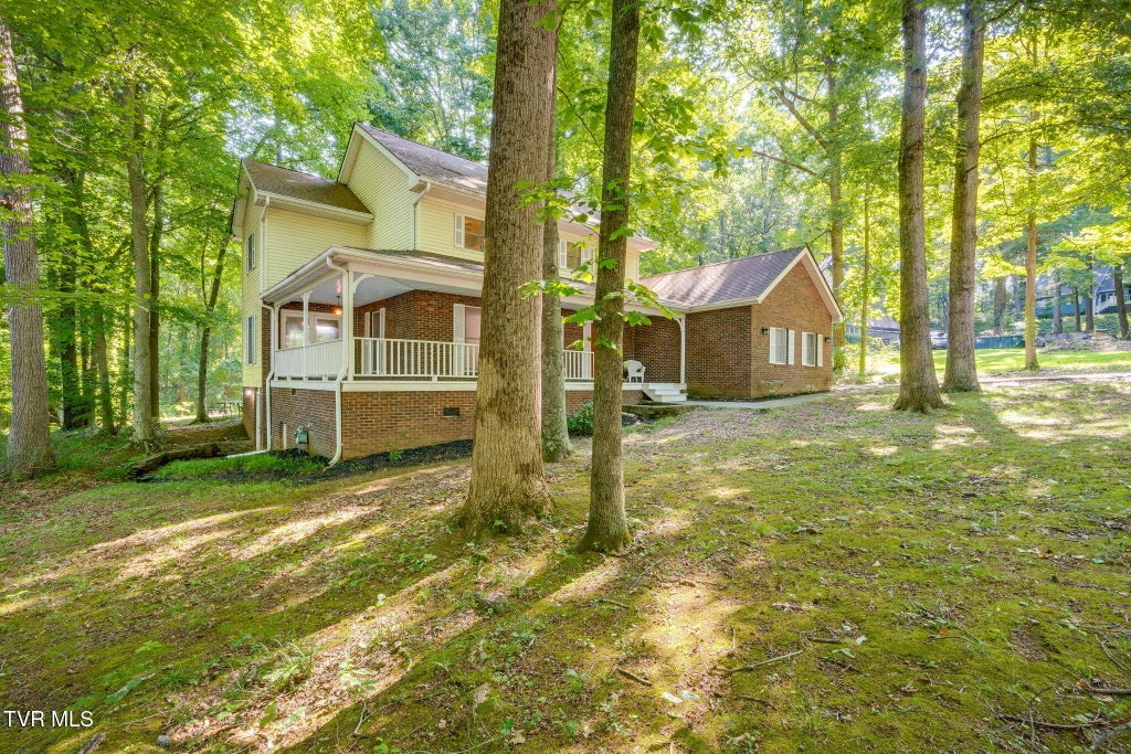 Photo of 6 Red Fern Circle, Johnson City, TN 37604 (MLS # 9998308)