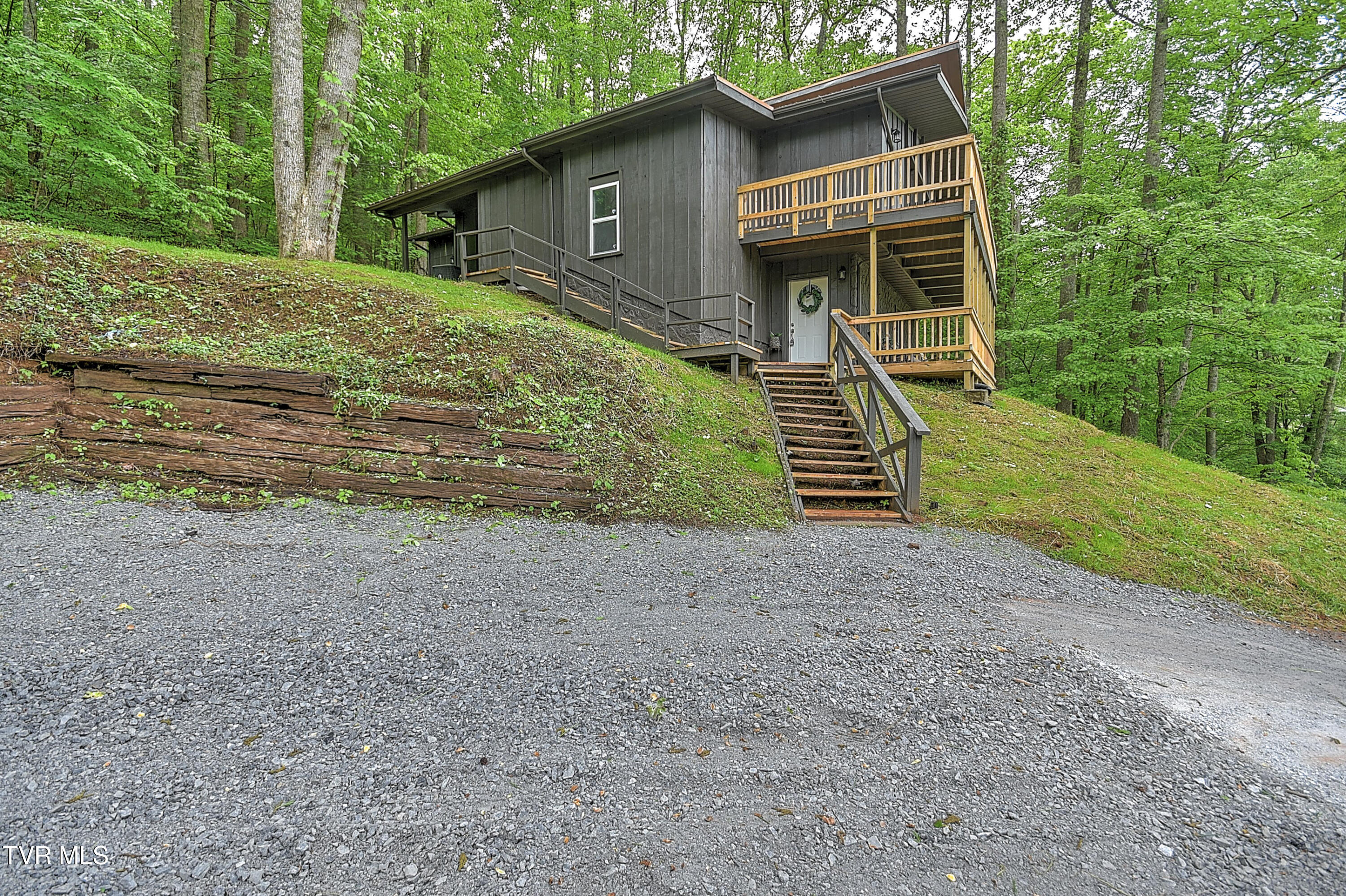112 Blevins Hollow Road, Elizabethton, Tennessee image 11