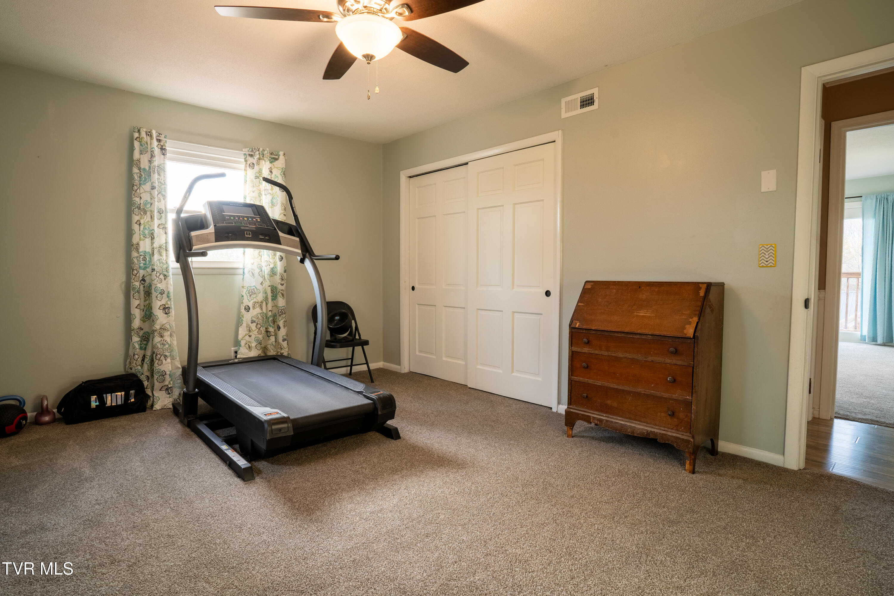 435 Shawnee Drive, Bluff City, Tennessee image 20