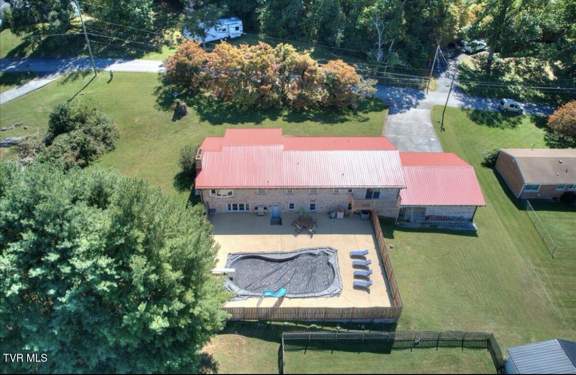 435 Shawnee Drive, Bluff City, Tennessee image 42
