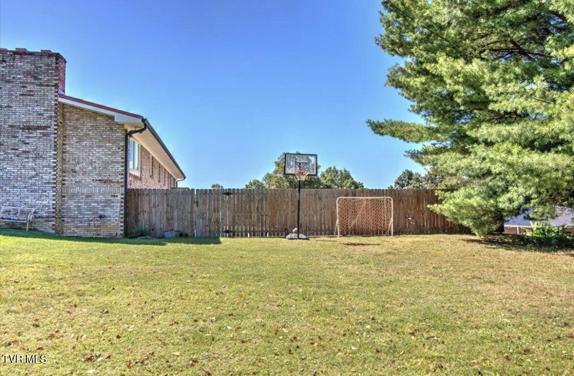 435 Shawnee Drive, Bluff City, Tennessee image 41