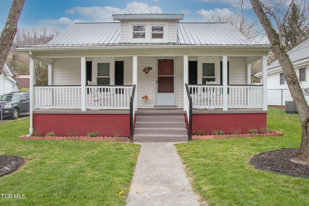 Photo of 1826 Pittstown Road, Bristol, VA 24201 (MLS # 9993006)