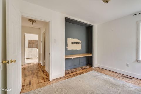 Tiny photo for 400 Cherokee Street, Jonesborough, TN 37659 (MLS # 9986321)
