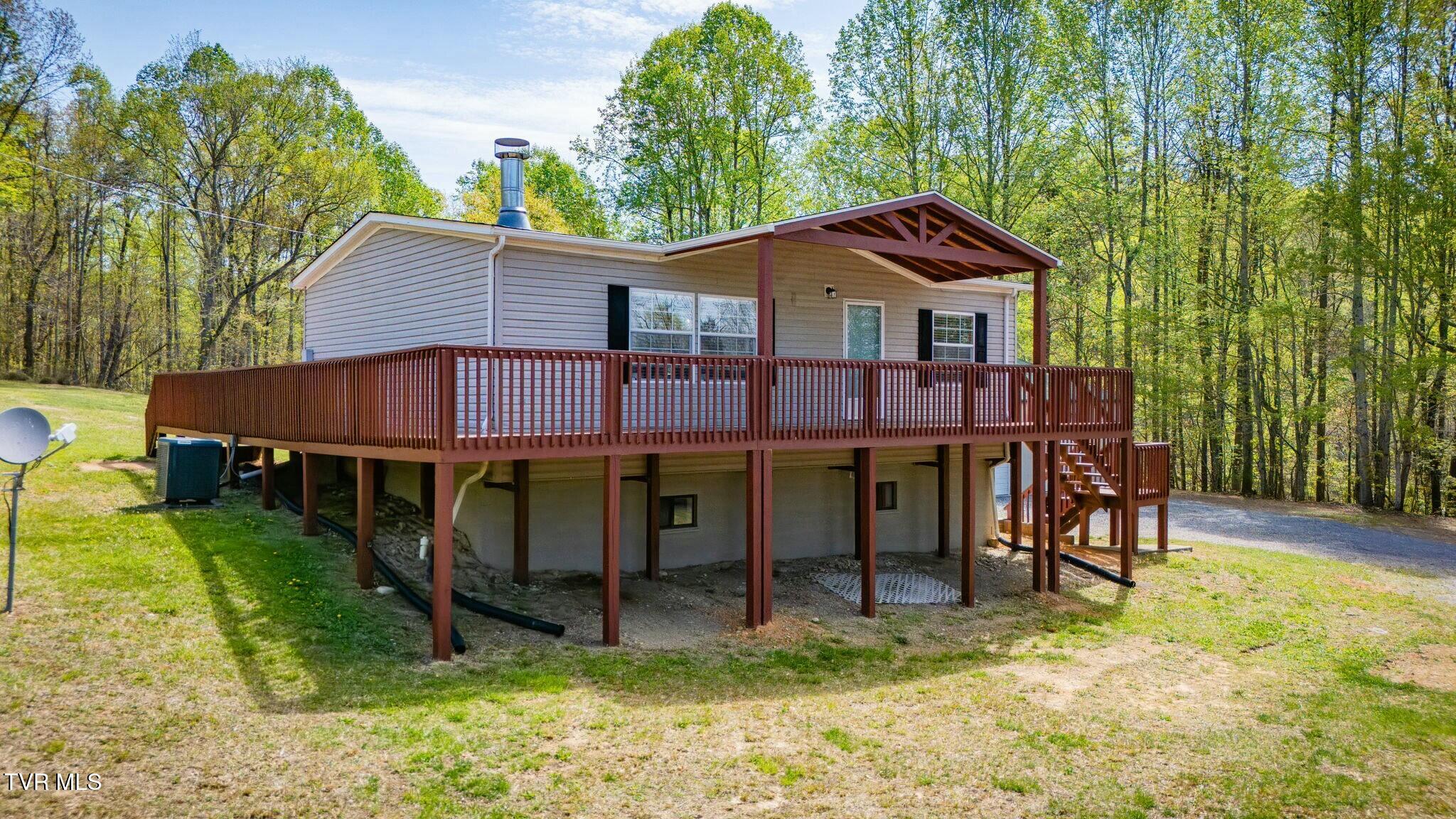 363 Barrett Lane, Church Hill, Tennessee image 4