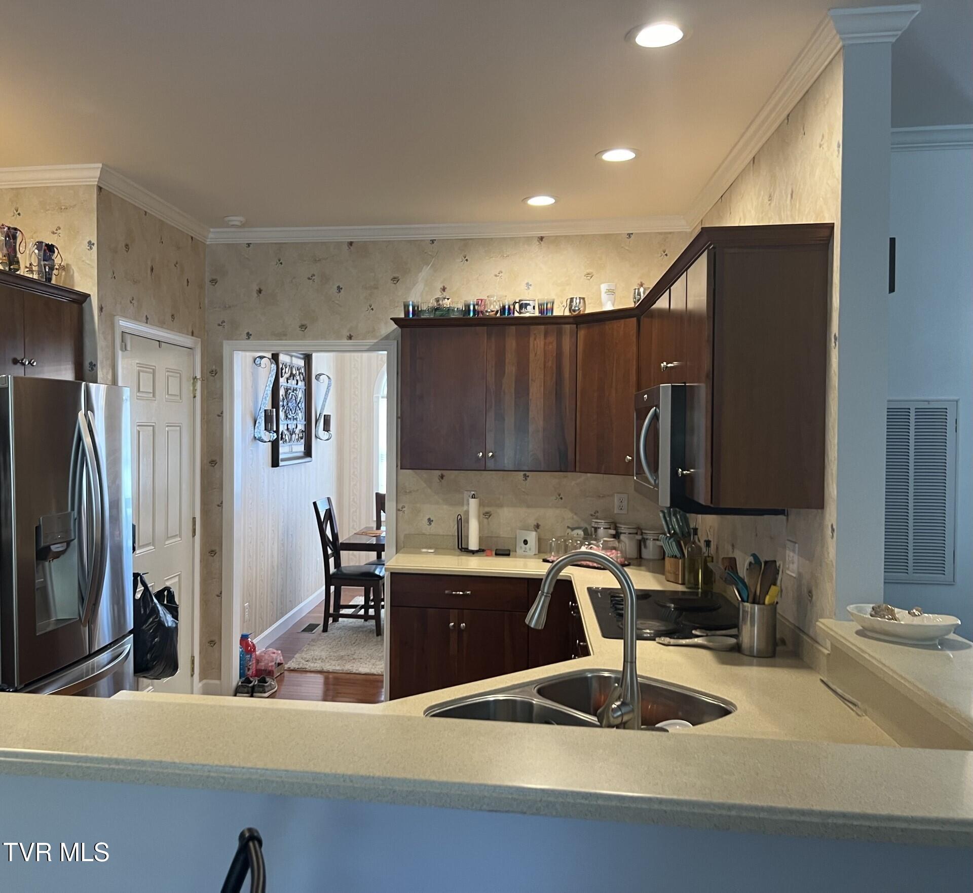 409 Oakwood Avenue, Pennington Gap, Virginia image 10
