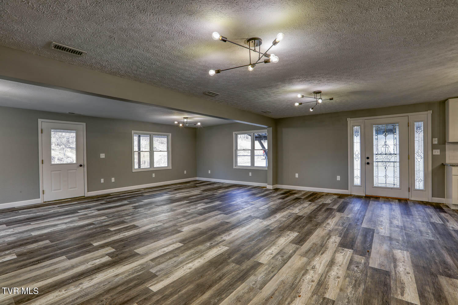 1329 Pressmens Home Road, Rogersville, Tennessee image 13