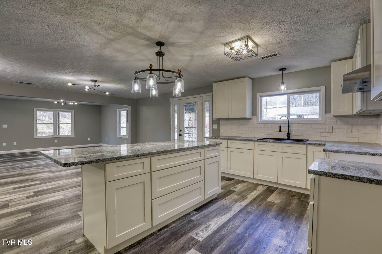 1329 Pressmens Home Road, Rogersville, Tennessee image 17
