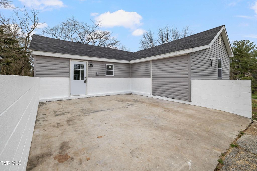 Photo of 2152 Randolph Street, Bristol, VA 24201 (MLS # 9992436)