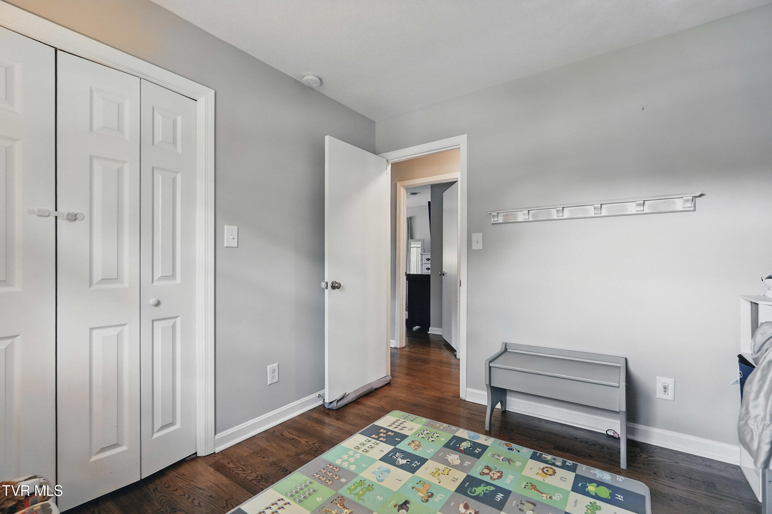 1701 Woodridge Drive, Johnson City, Tennessee image 16