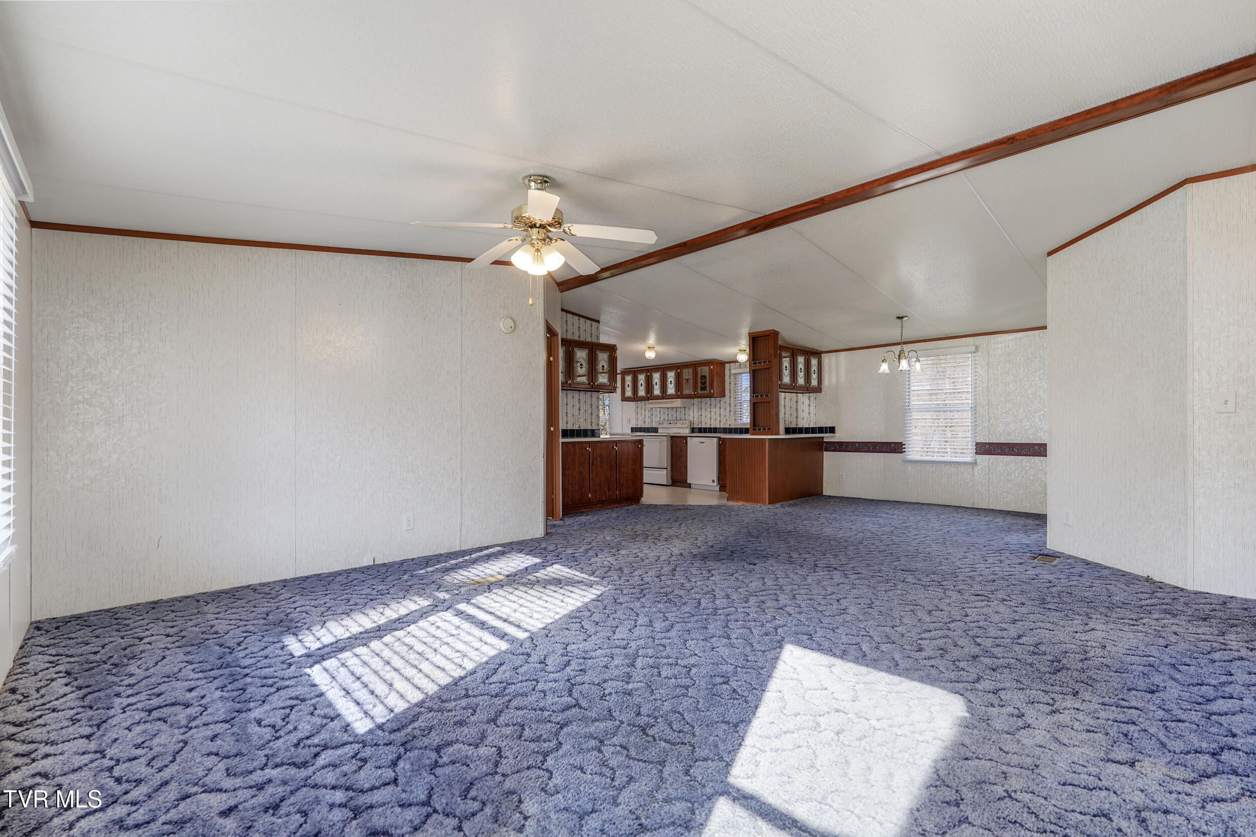 500 Peartree Lane, Elizabethton, Tennessee image 10