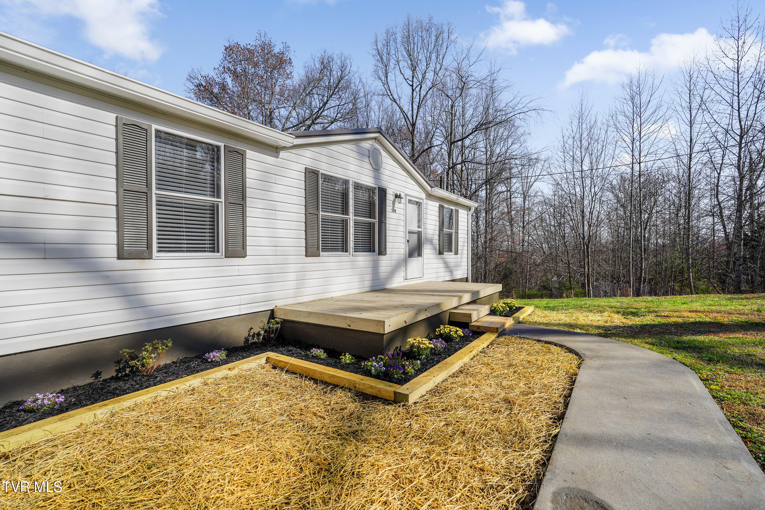 500 Peartree Lane, Elizabethton, Tennessee image 1