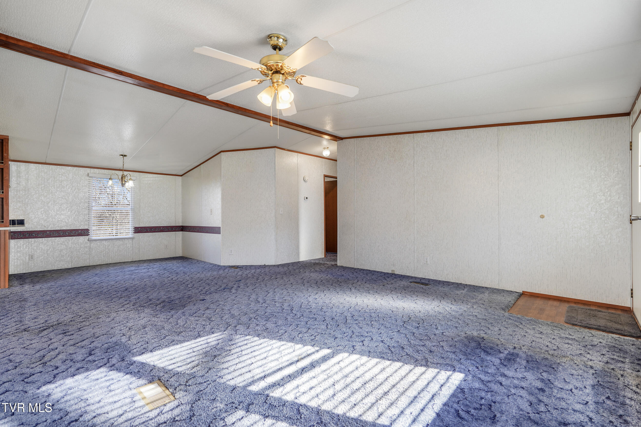 500 Peartree Lane, Elizabethton, Tennessee image 9