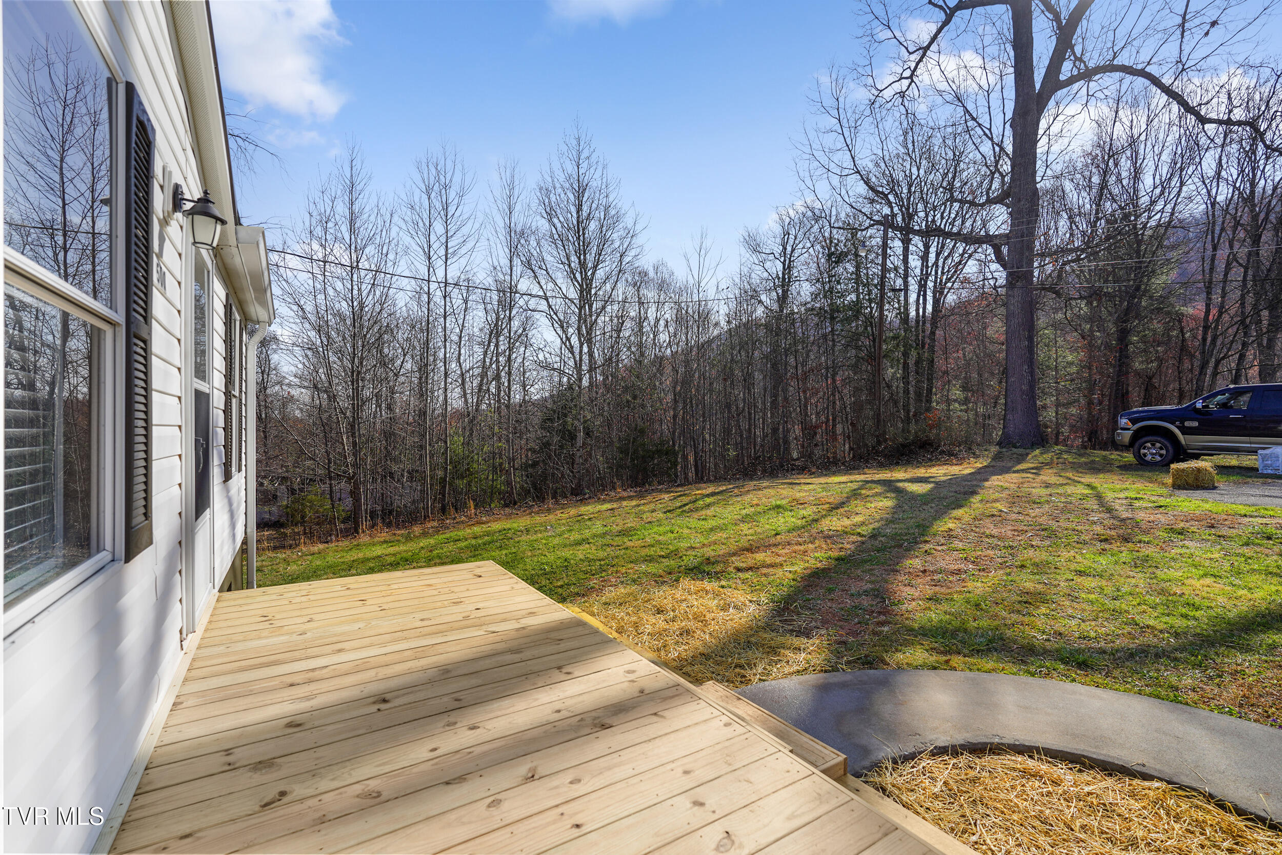 500 Peartree Lane, Elizabethton, Tennessee image 7