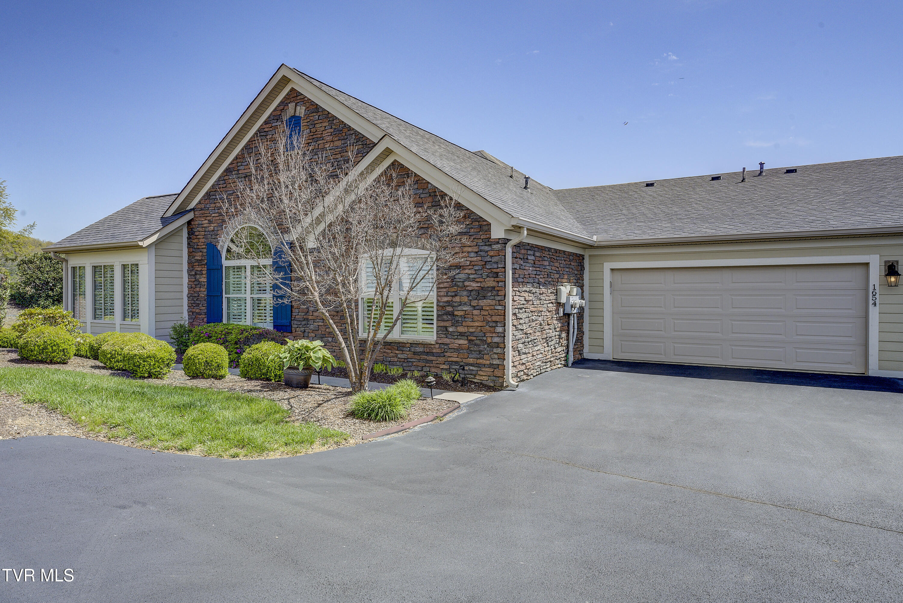 1654 Hatterdale Farm Road #1654, Blountville, Tennessee image 2
