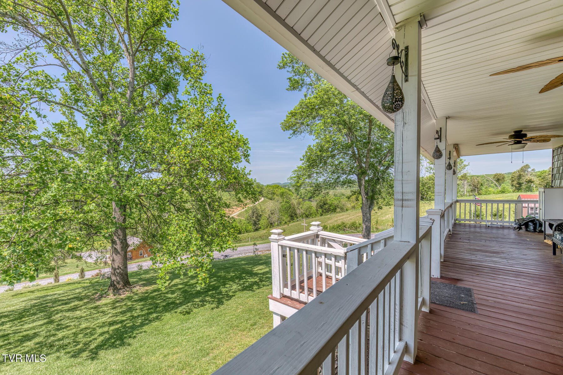 190 Lyons Road, Church Hill, Tennessee image 32