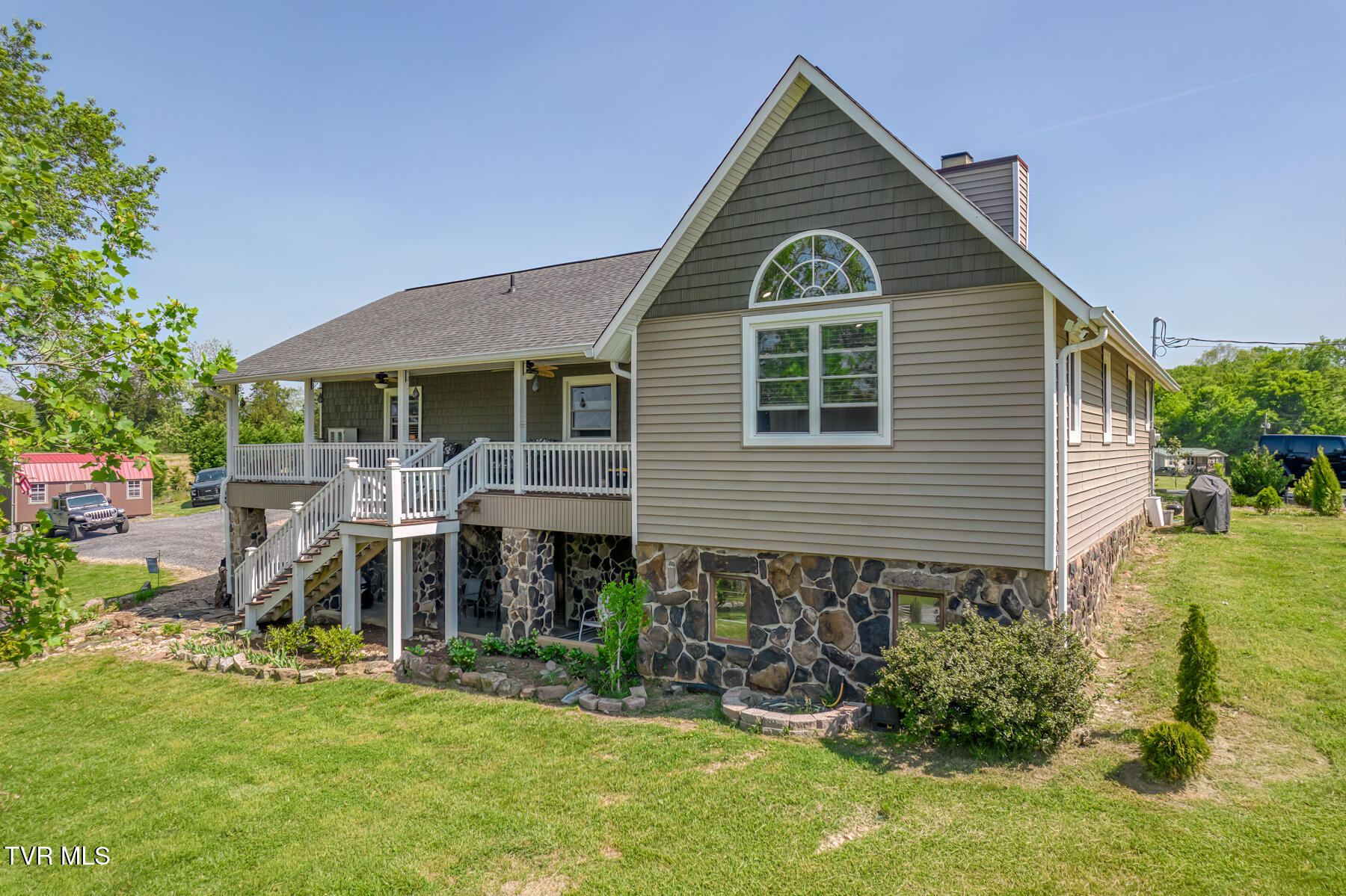 190 Lyons Road, Church Hill, Tennessee image 3