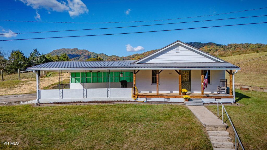 Photo of 263 Moulton Road, Fall Branch, TN 37656 (MLS # 9987435)