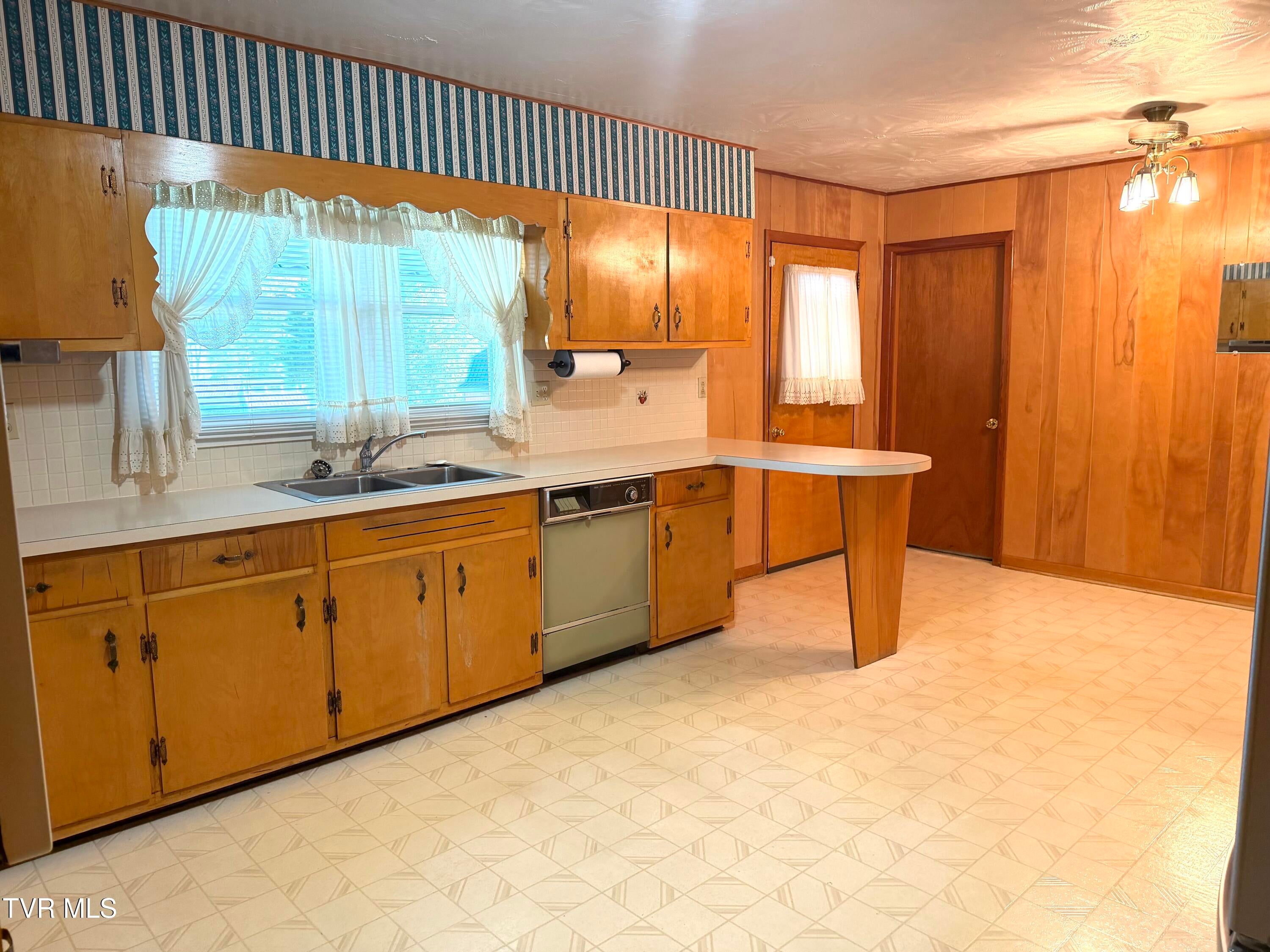 4808 Carters Valley Road
