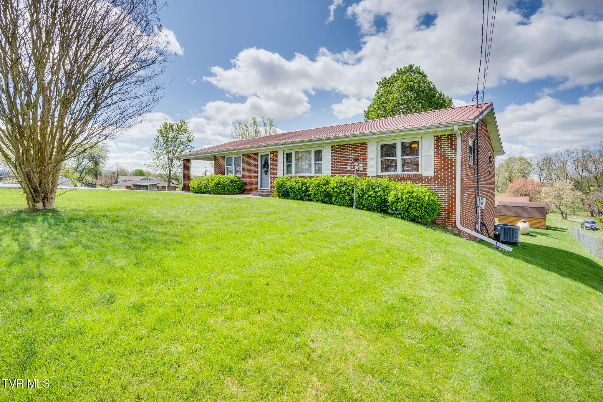 15330 Central Avenue, Bristol, Virginia image 2