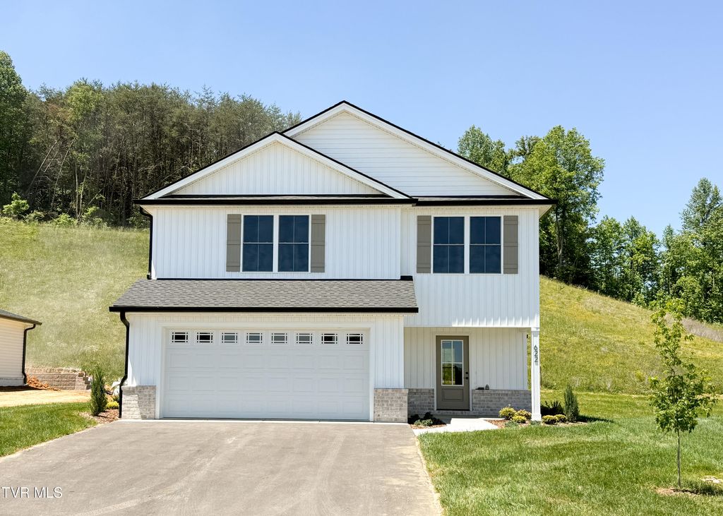 Photo of 622 Cherry Marie Drive, Jonesborough, TN 37659 (MLS # 9989136)