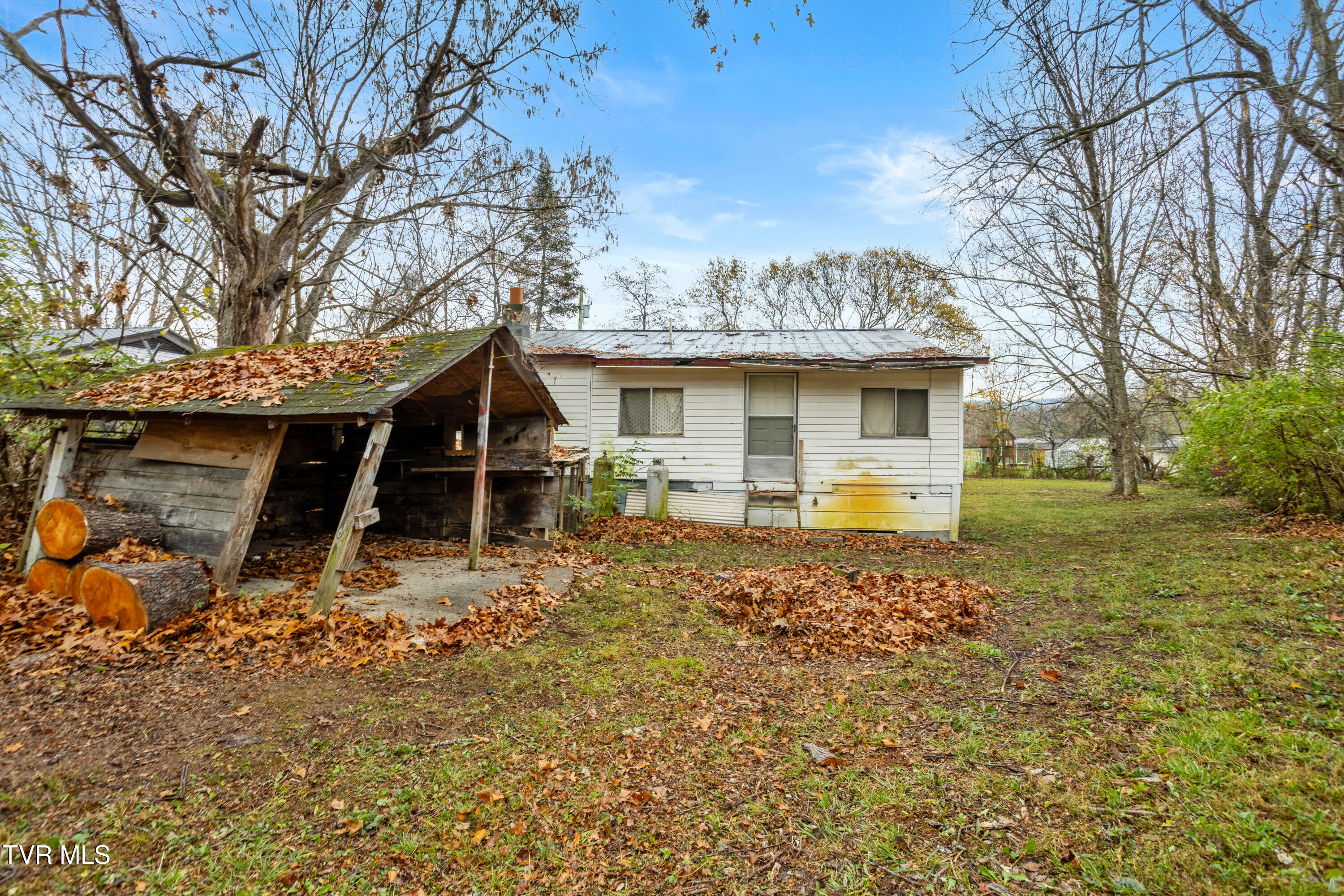 1667 Bristol Caverns Highway, Bristol, Tennessee image 7