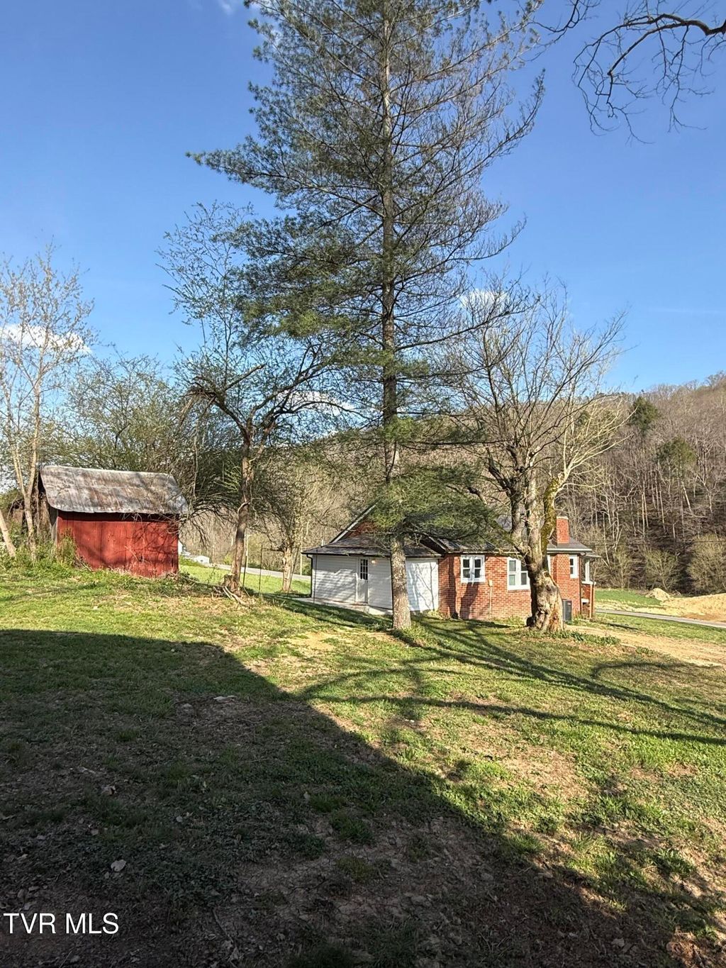 Photo of 2824 Goshen Valley (3.5 Acres) Road, Church Hill, TN 37642 (MLS # 9993762)