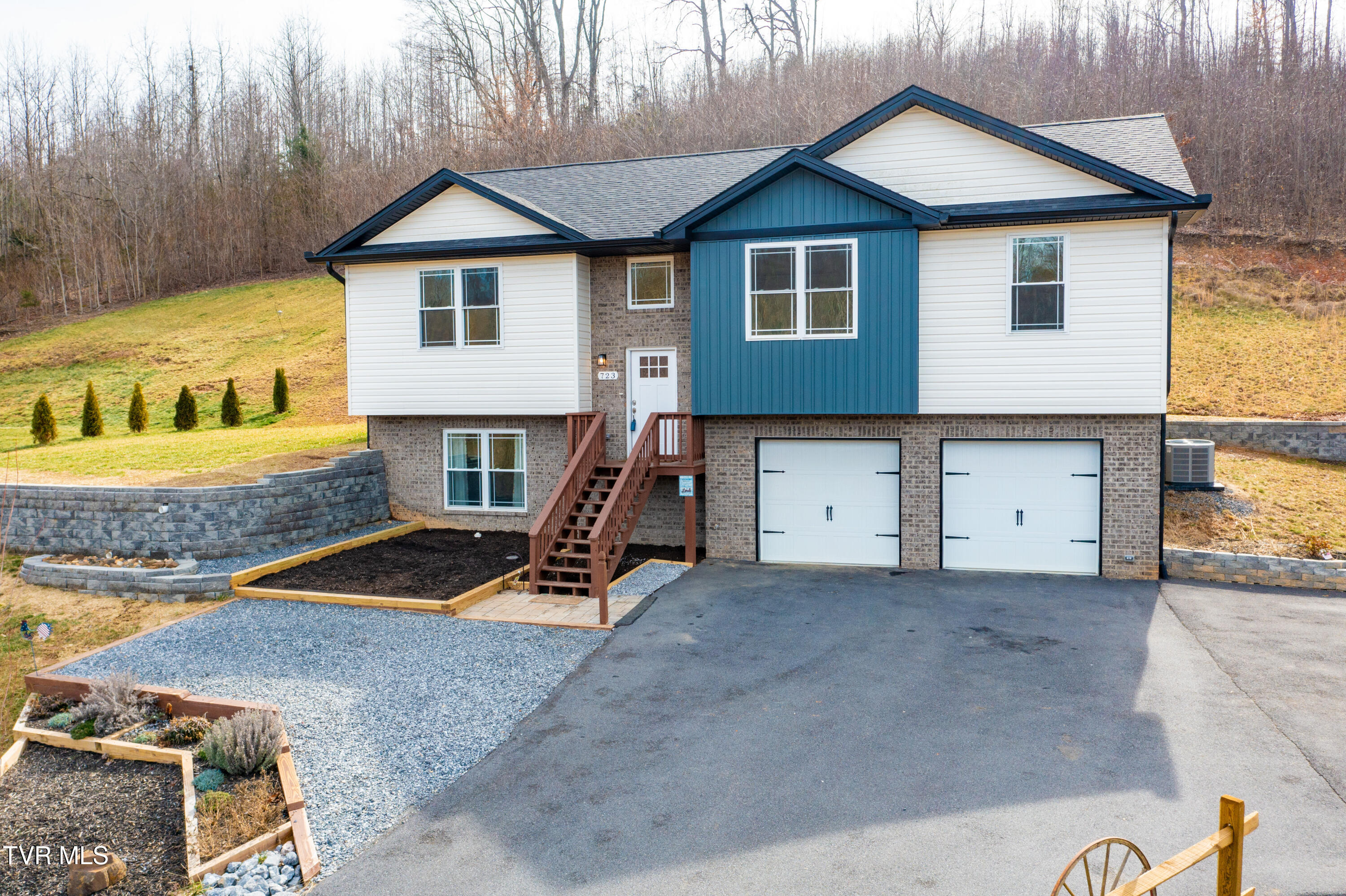 723 Central Heights Road, Blountville, Tennessee image 3