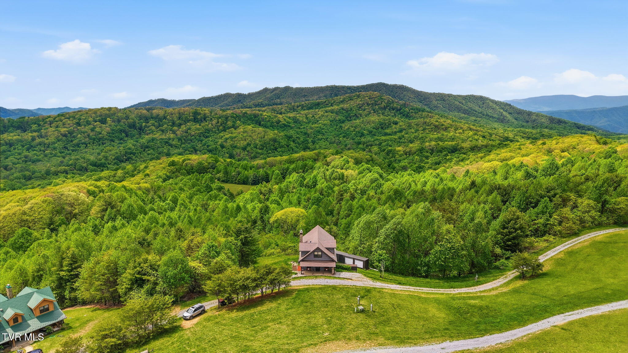 308 Walnut Mountain Farm Loop