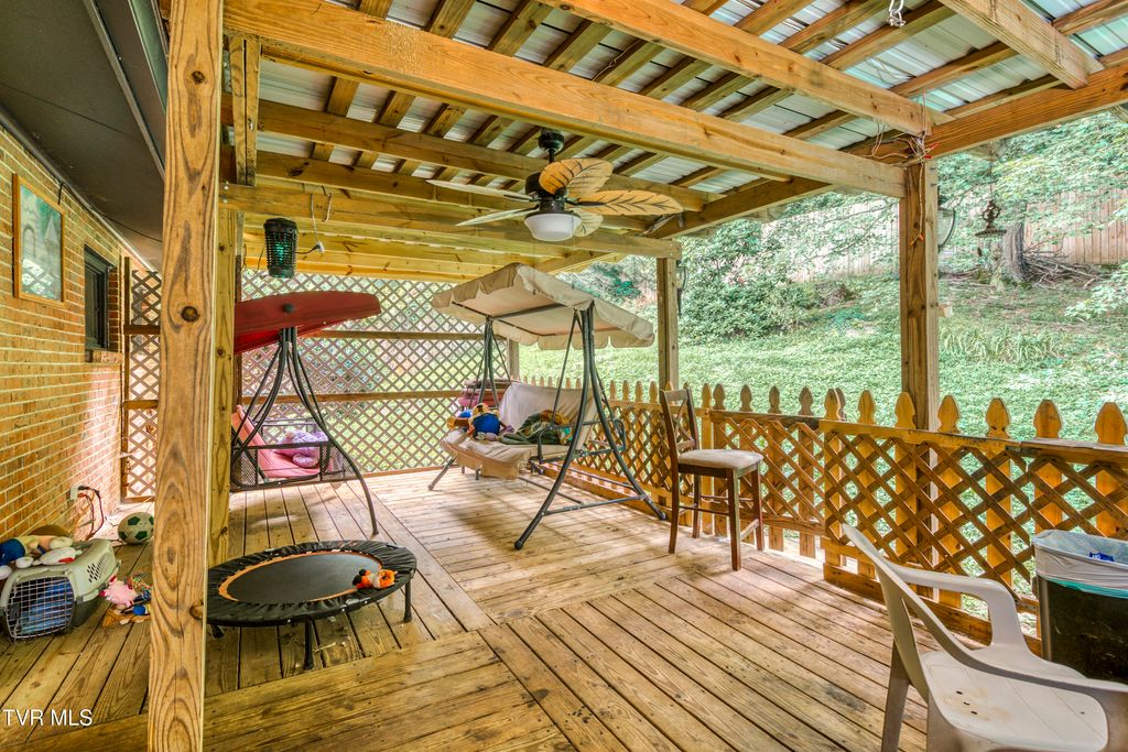 Photo of 5825 Cochise Trail, Kingsport, TN 37664 (MLS # 9982856)