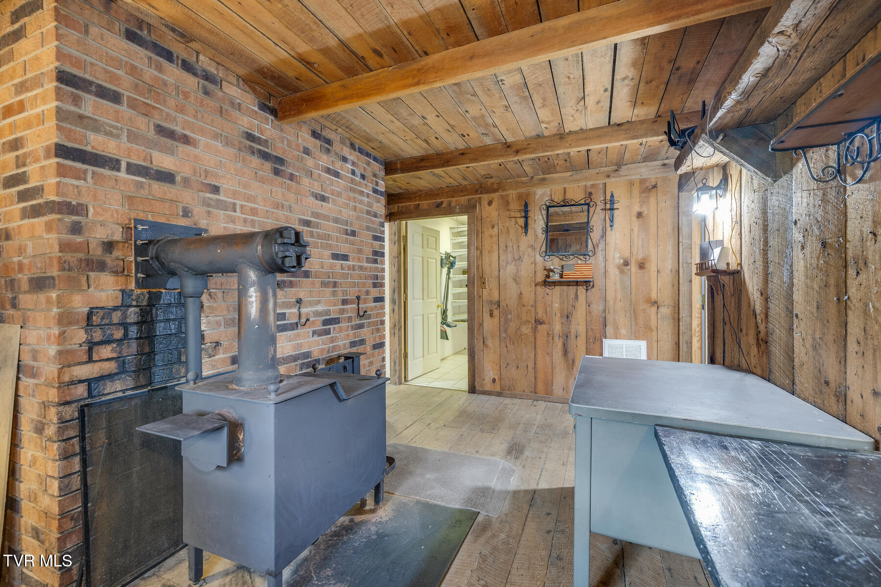1424 Goshen Valley Road, Church Hill, Tennessee image 20