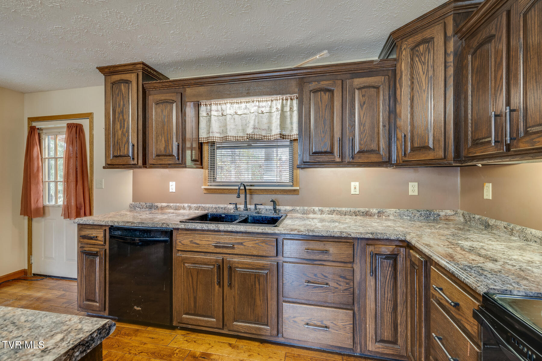 1424 Goshen Valley Road, Church Hill, Tennessee image 17