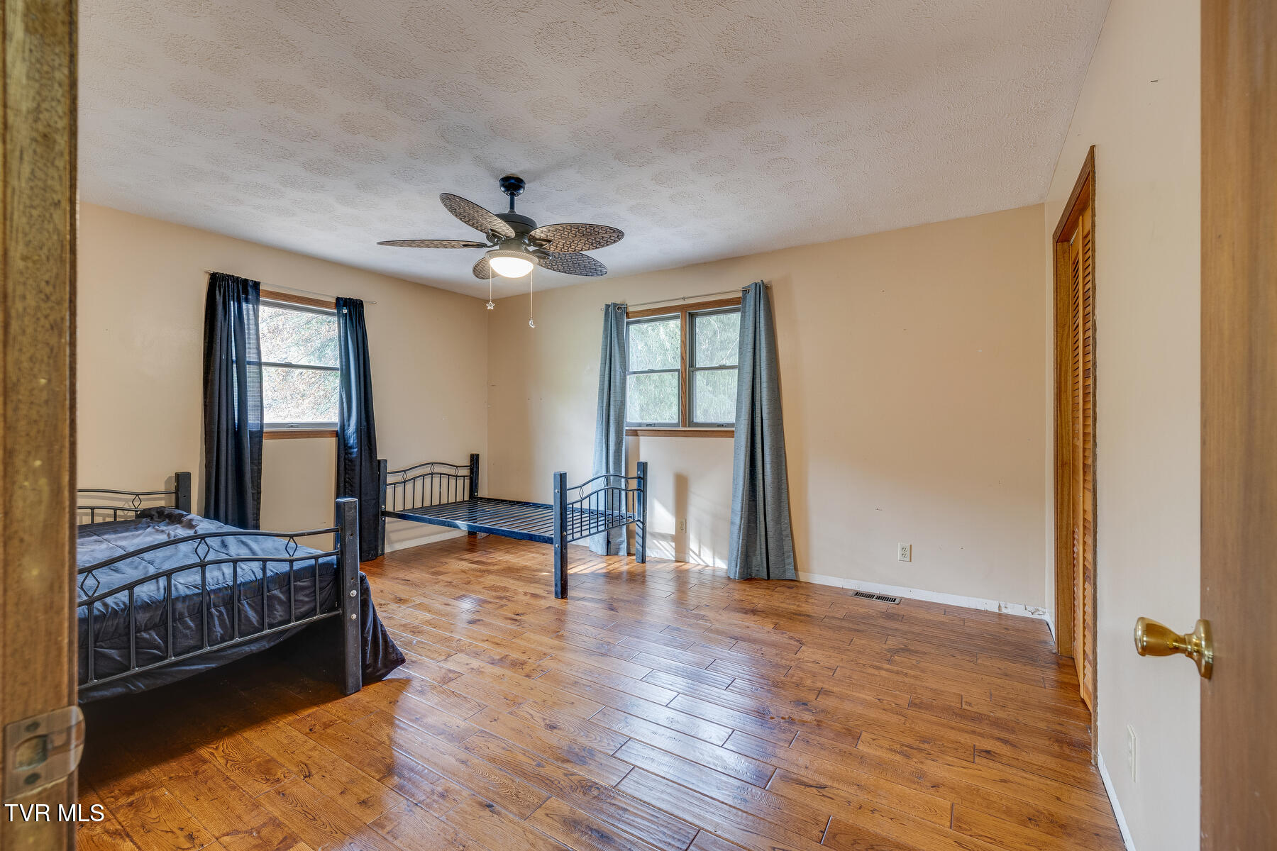 1424 Goshen Valley Road, Church Hill, Tennessee image 33