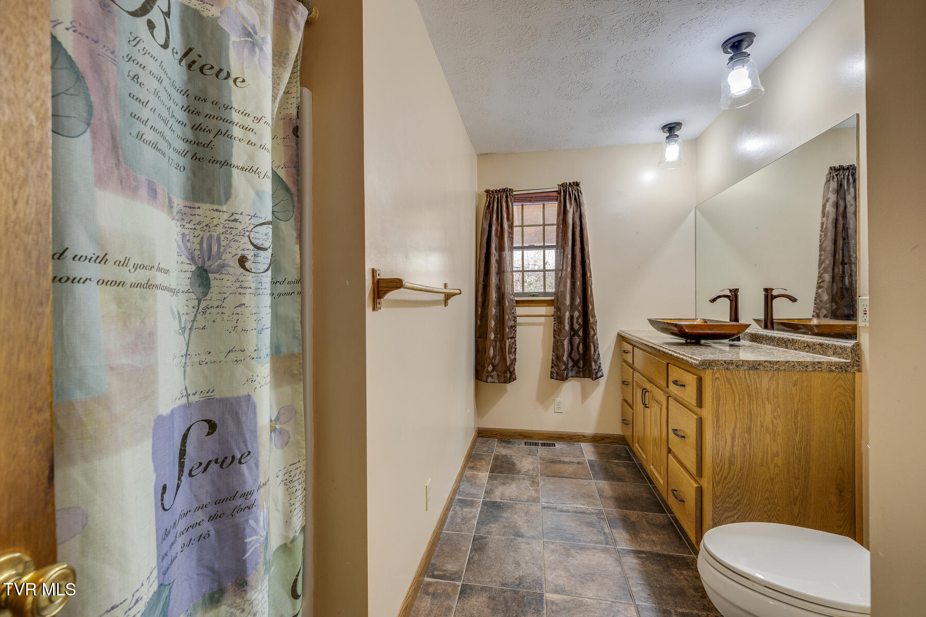 1424 Goshen Valley Road, Church Hill, Tennessee image 32