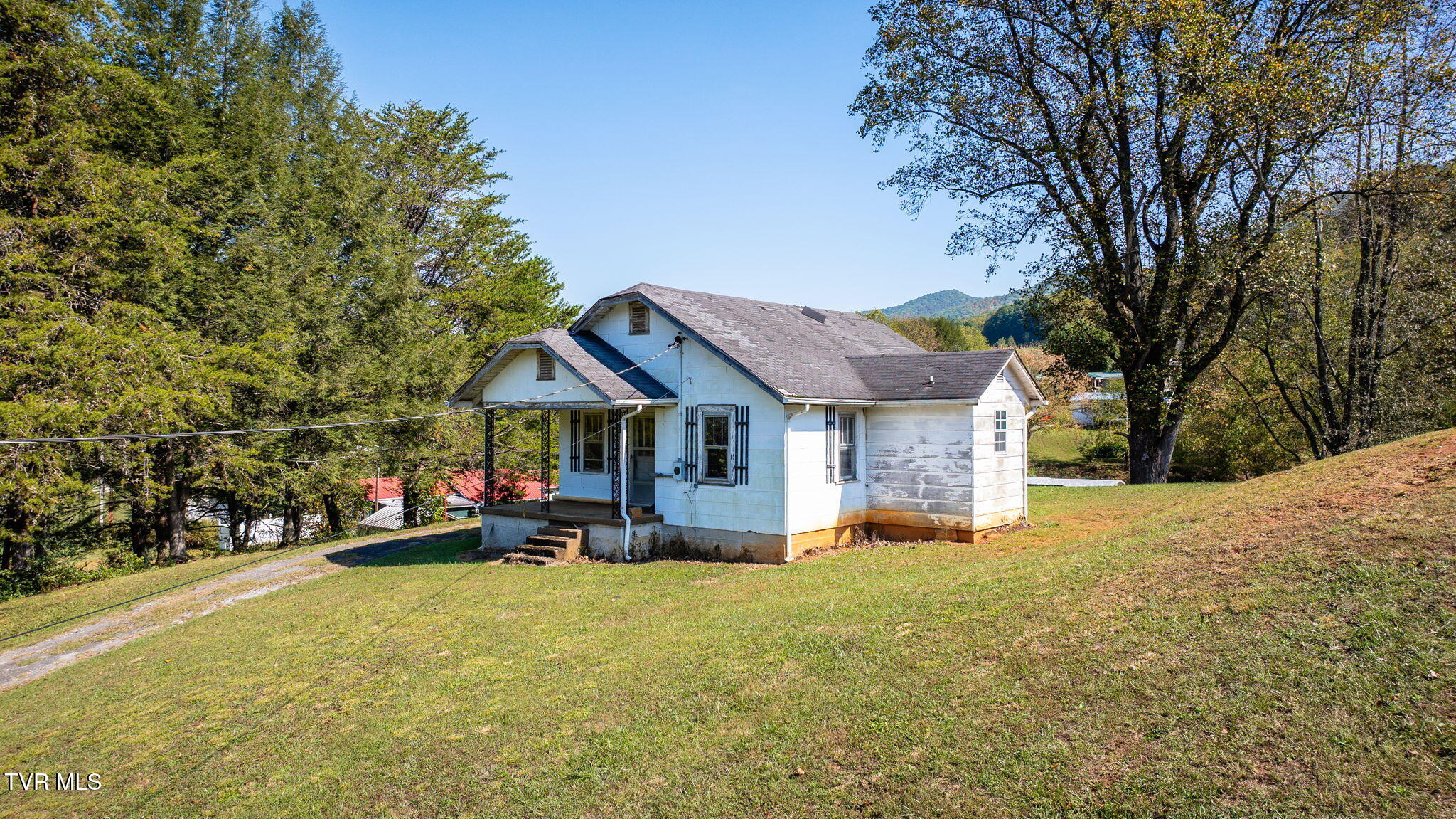 105 Roy Bowers Road