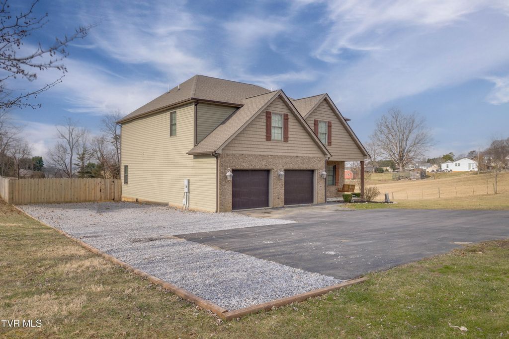 Photo of 369 Old Embreeville Road, Jonesborough, TN 37659 (MLS # 9991672)