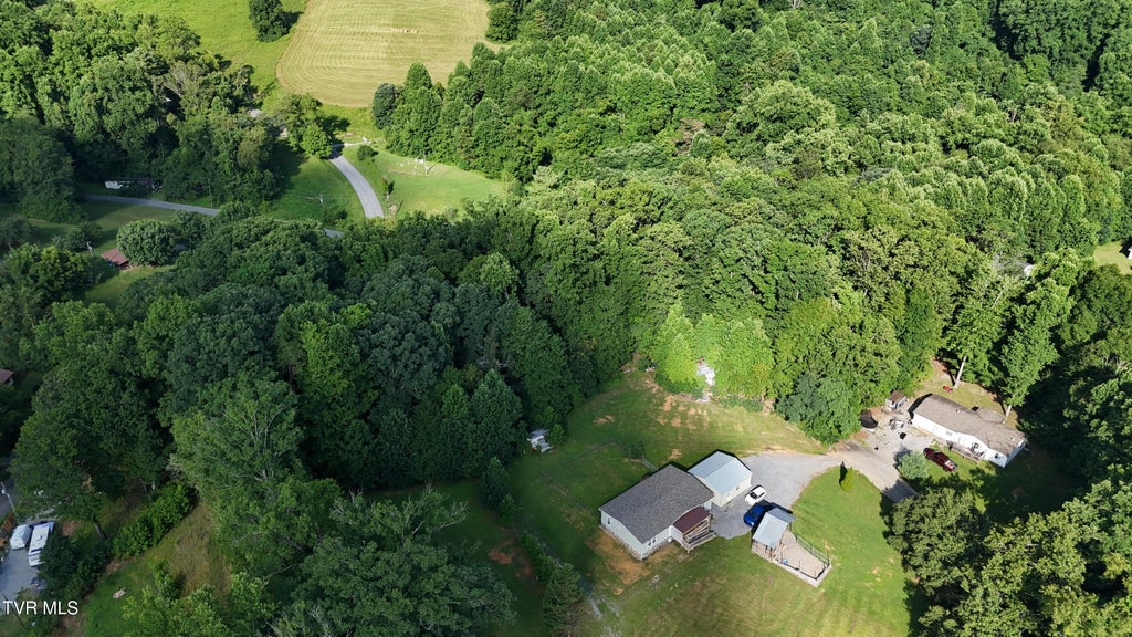Photo of 4 Crystal Lane, Unicoi, TN 37692 (MLS # 10001834)