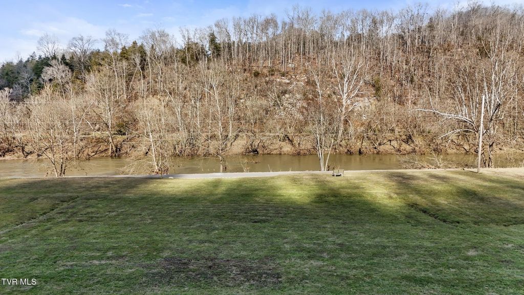 Photo of 67 Waters Edge Road, Duffield, VA 24244 (MLS # 9975907)