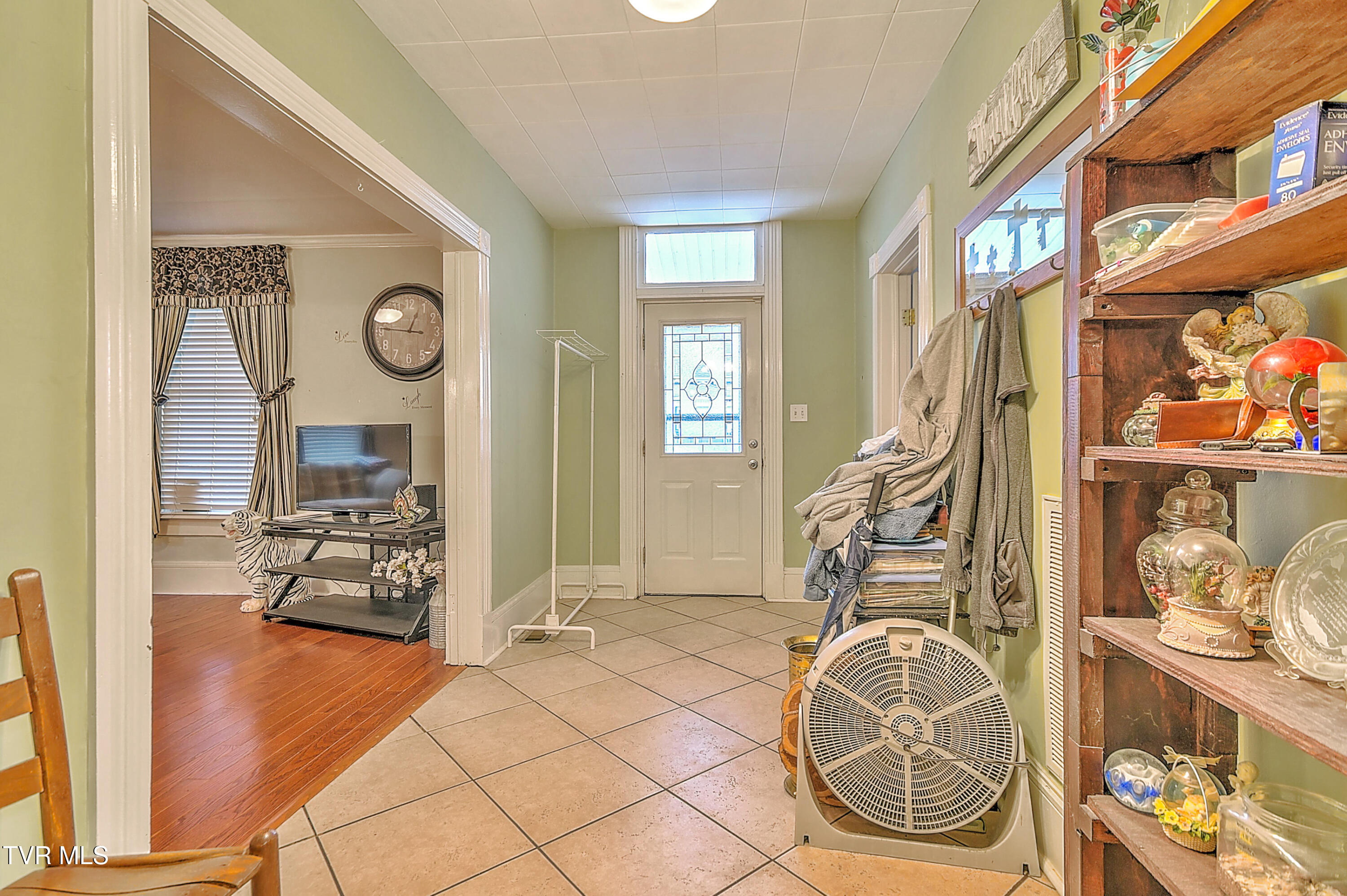 1605 West Mary Street